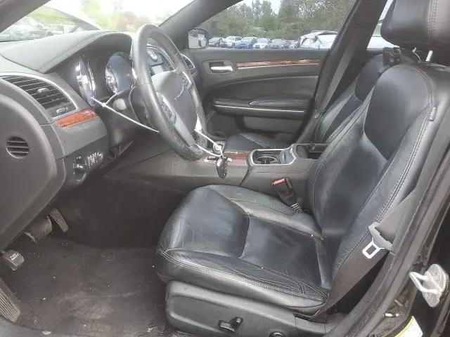 2013 CHRYSLER 300   
