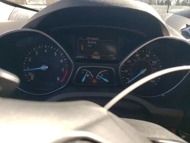 2017 FORD ESCAPE SE