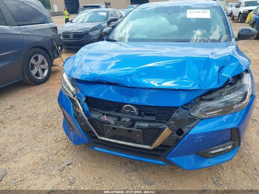 2021 NISSAN SENTRA SR XTRONIC CVT