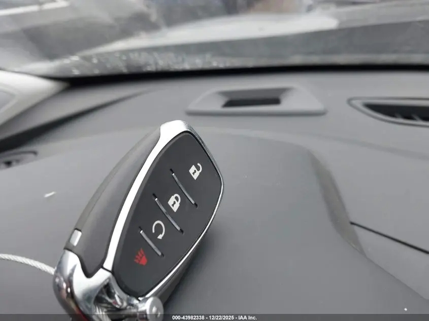 2025 CHEVROLET TRAX FWD LT