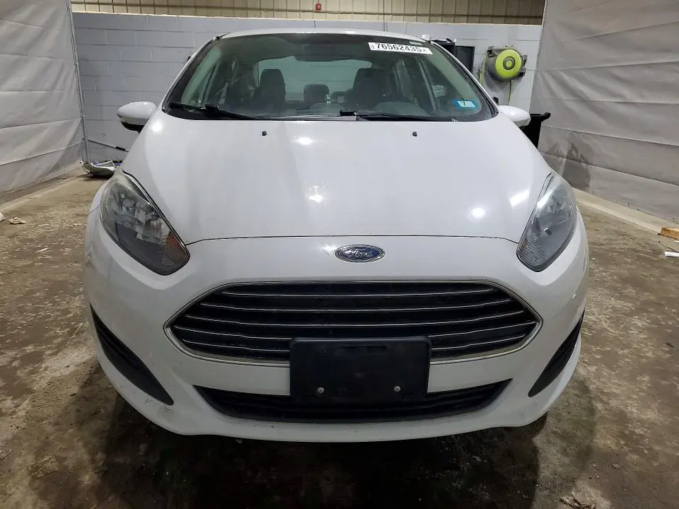 2015 FORD FIESTA SE  