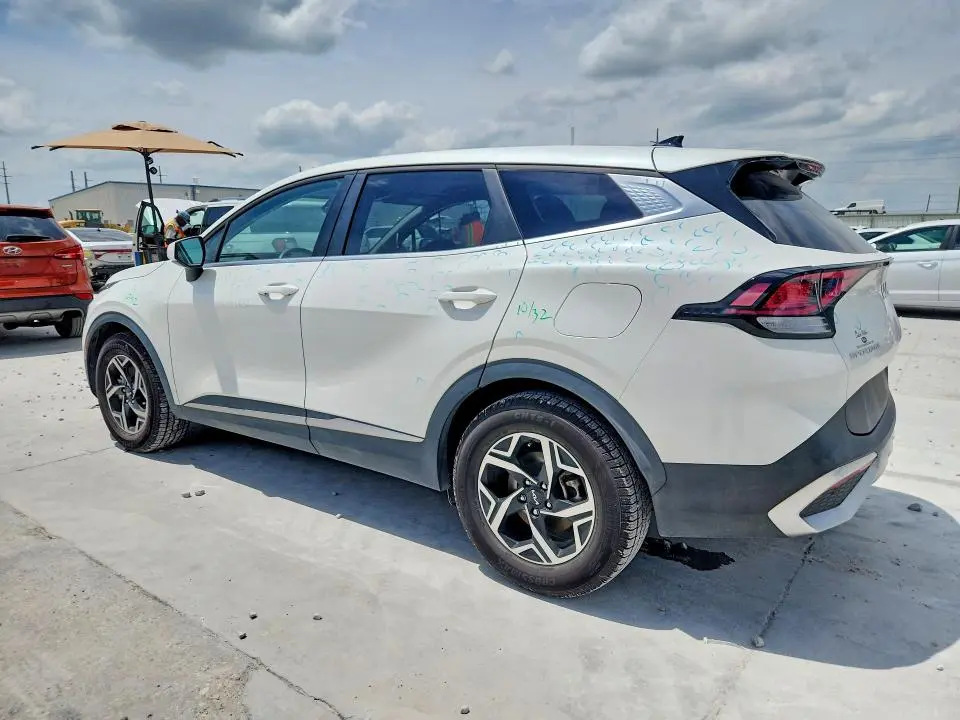 2023 KIA SPORTAGE LX  