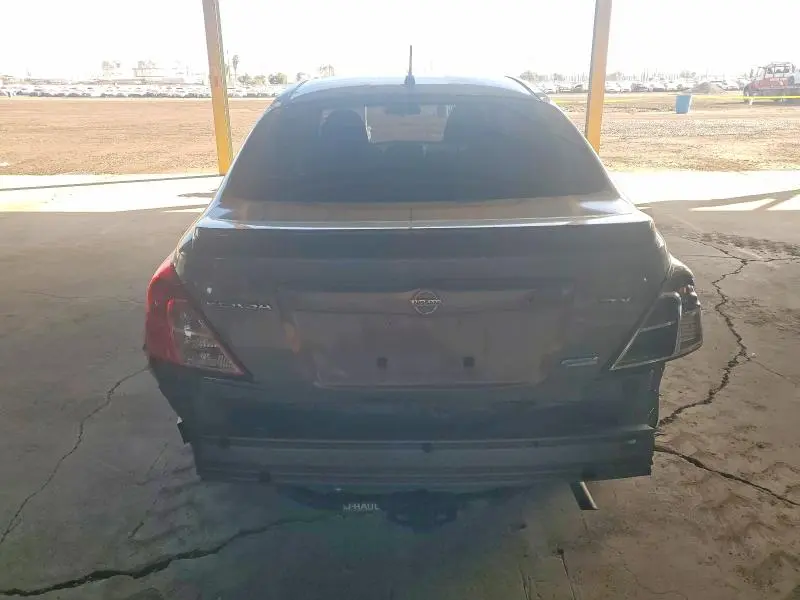 2013 NISSAN VERSA S  