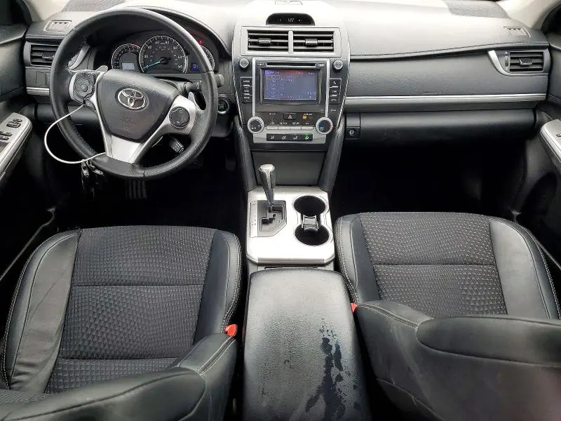 2012 TOYOTA CAMRY SE V6  