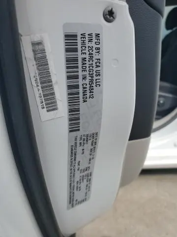 2023 CHRYSLER VOYAGER LX