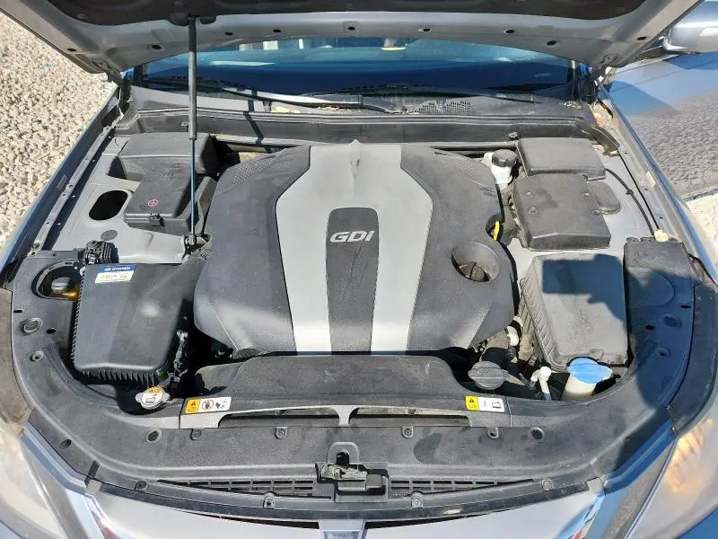 2014 HYUNDAI GENESIS 3.8L  