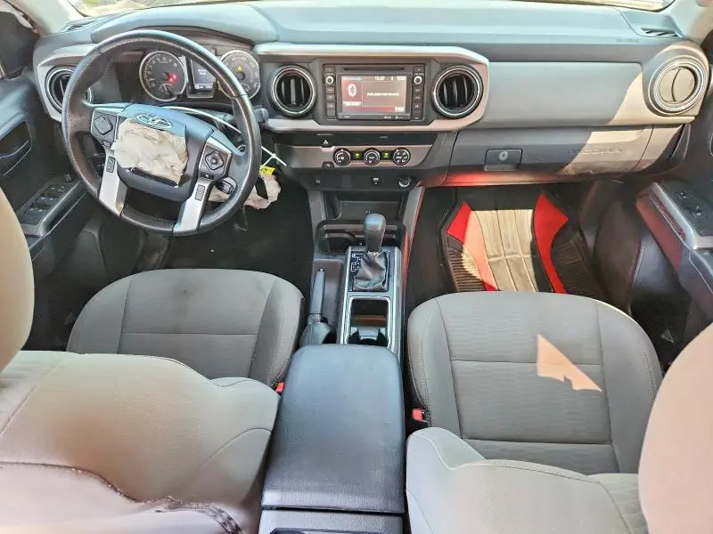 2019 TOYOTA TACOMA SR5  