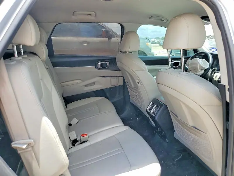 2021 KIA SORENTO S  