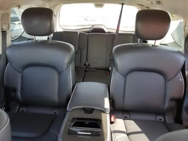 2023 INFINITI QX80 LUXE  