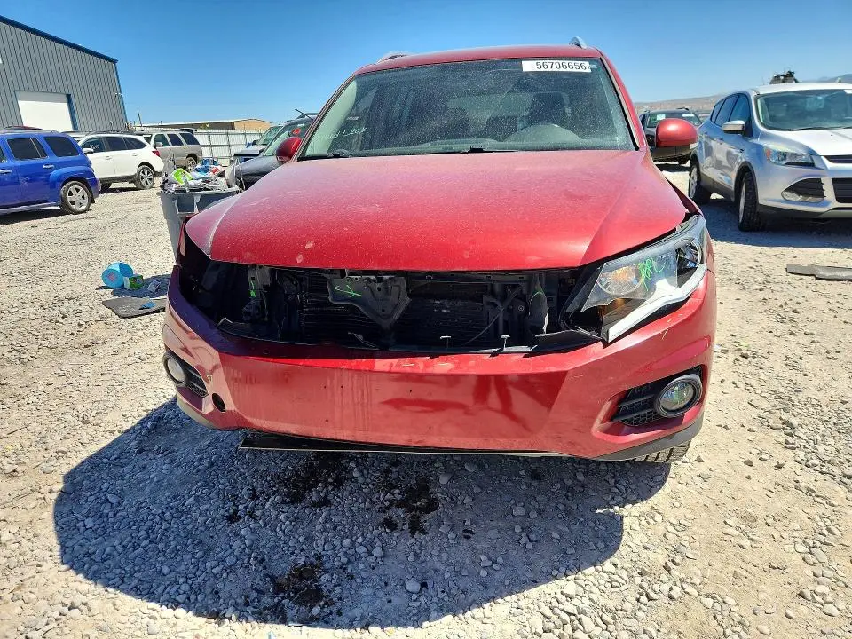 2014 VOLKSWAGEN TIGUAN S  