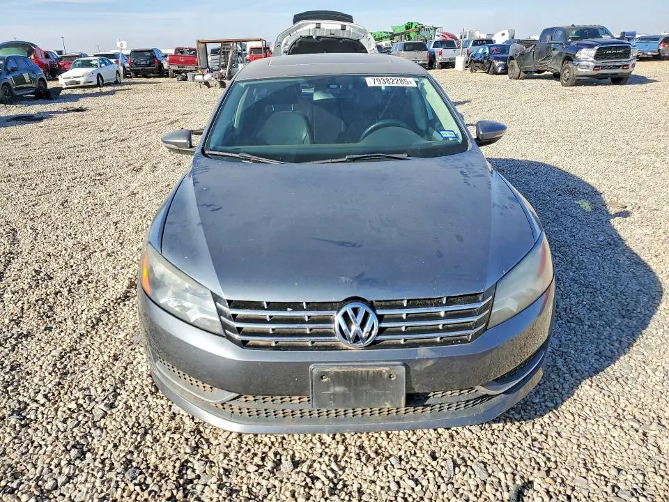 2012 VOLKSWAGEN PASSAT SE  