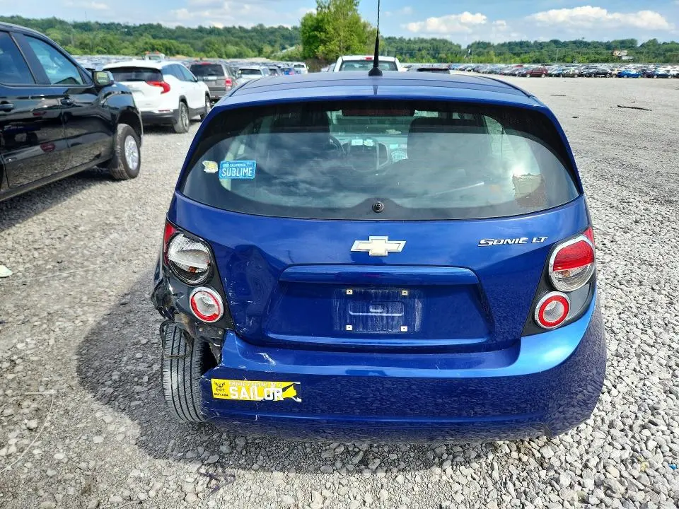 2014 CHEVROLET SONIC LT  