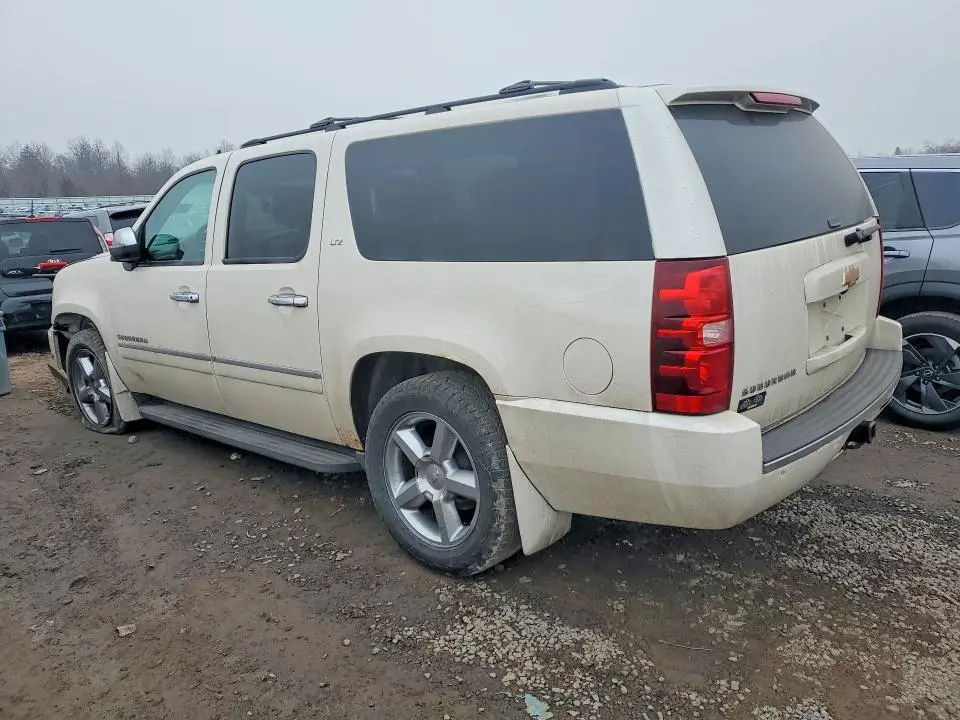 2013 CHEVROLET SUBURBAN K1500 LTZ  