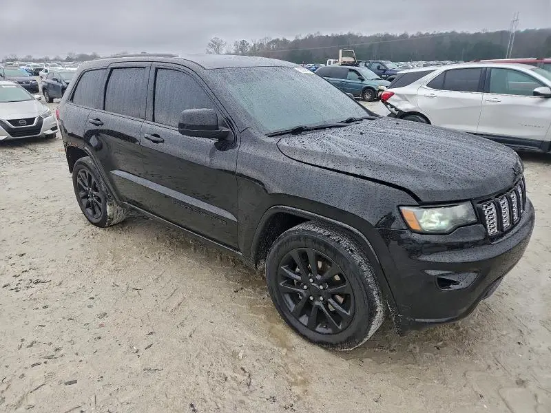 2018 JEEP GRAND CHEROKEE LAREDO  