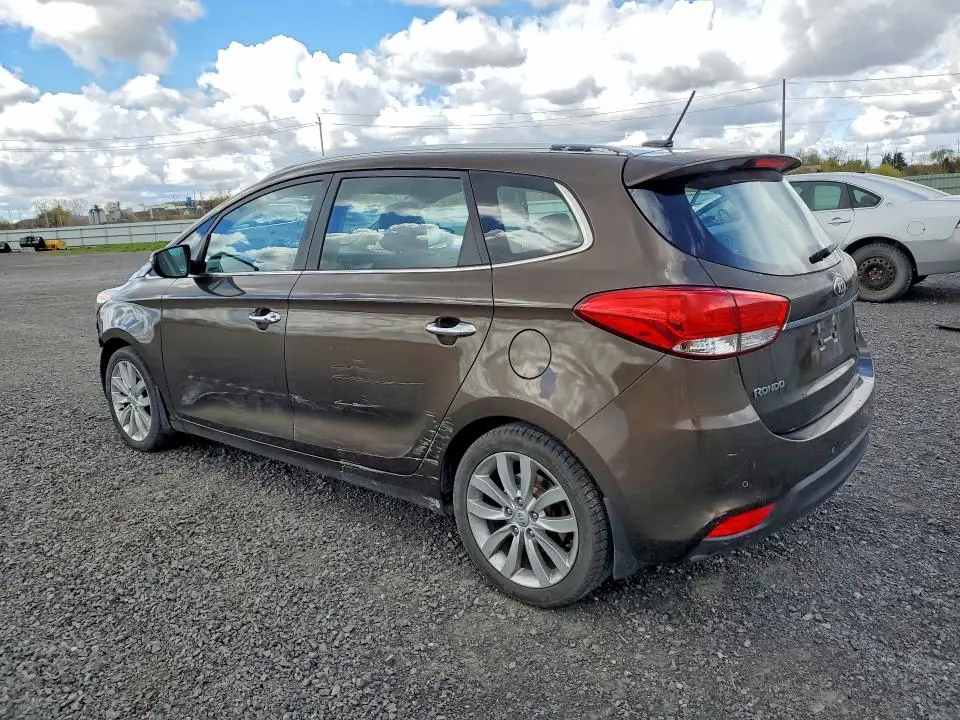 2014 KIA RONDO EX  