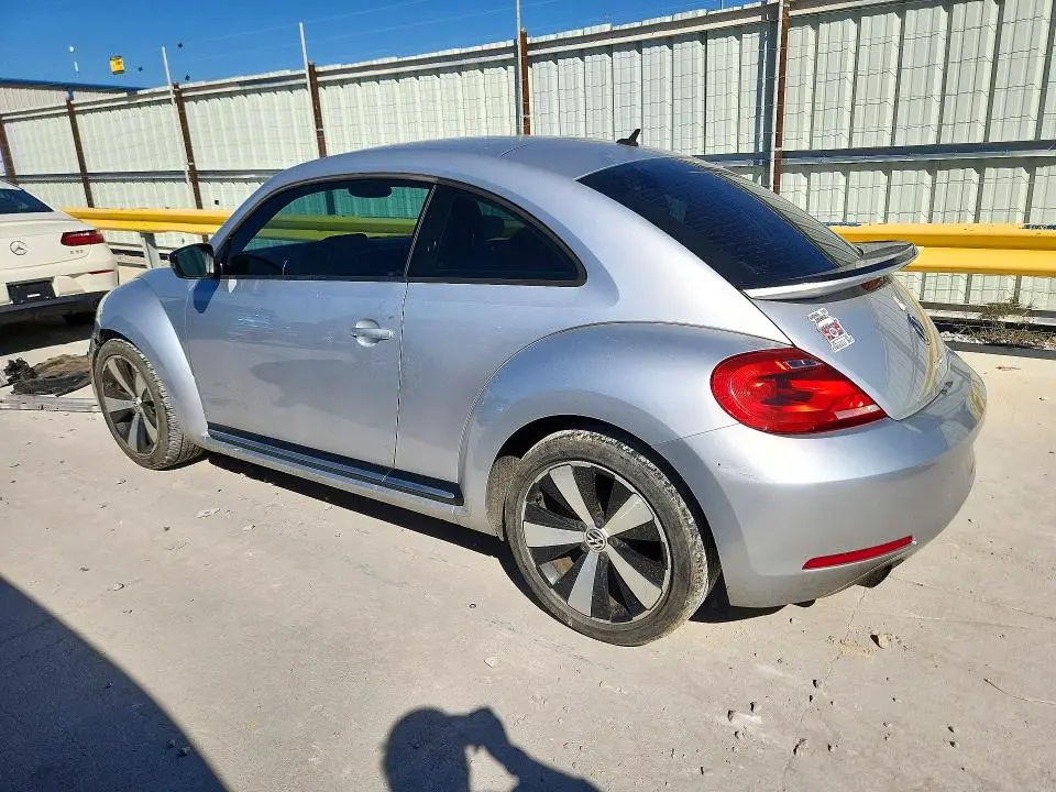 2013 VOLKSWAGEN BEETLE TURBO  
