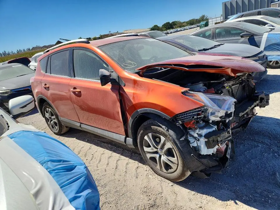 2016 TOYOTA RAV4 LE  