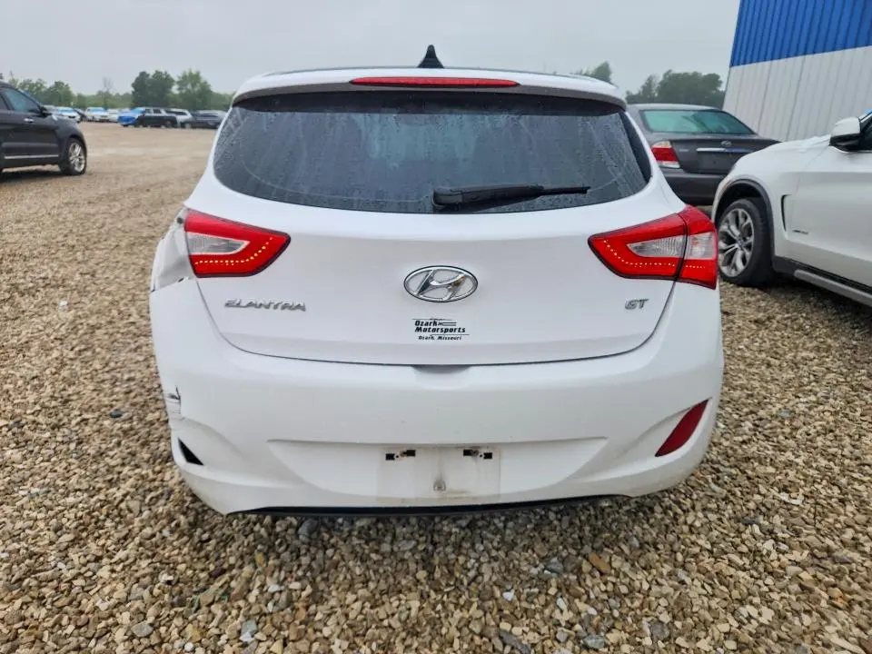2016 HYUNDAI ELANTRA GT BASE  