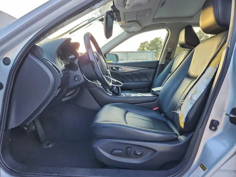 2016 INFINITI Q50 PREMIUM  