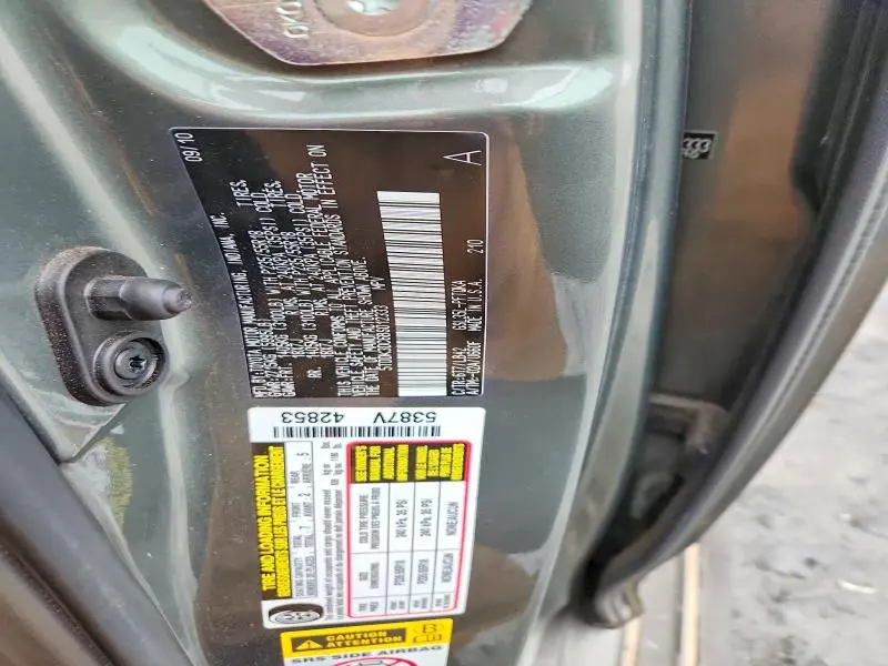 2011 TOYOTA SIENNA XLE 7-PASSENGER  