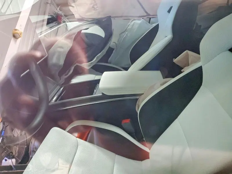 2024 TESLA MODEL S   