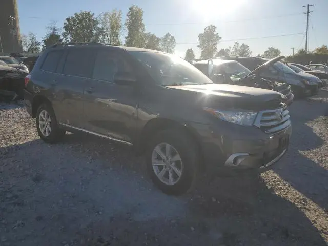 2011 TOYOTA HIGHLANDER BASE  