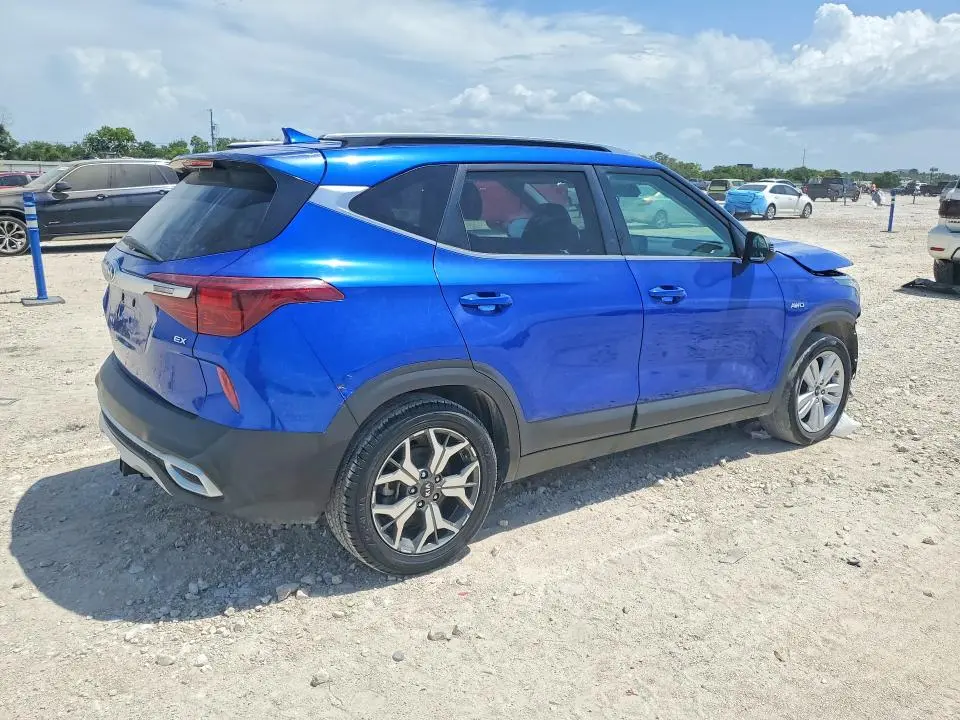 2021 KIA SELTOS EX  