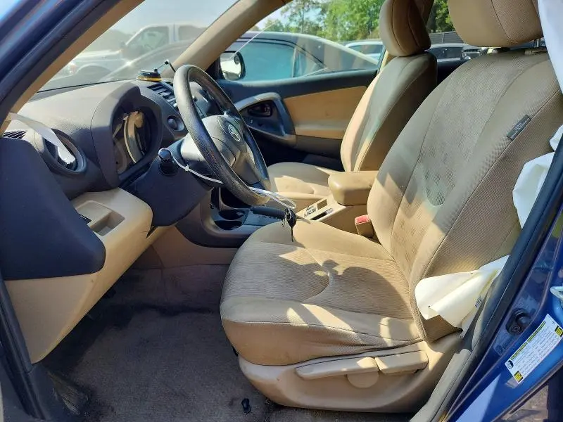2011 TOYOTA RAV4 BASE  