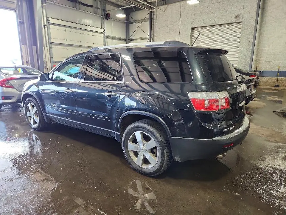 2010 GMC ACADIA SLT-1  
