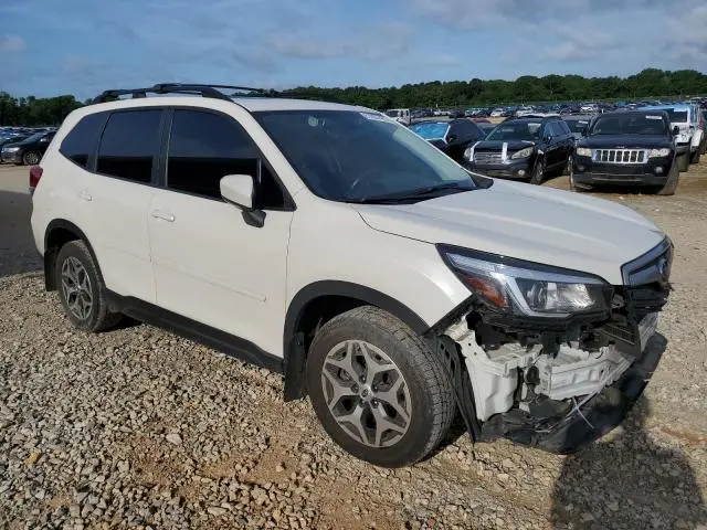 2019 SUBARU FORESTER PREMIUM  