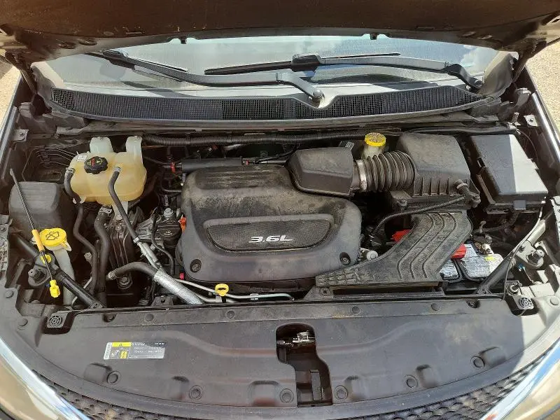 2017 CHRYSLER PACIFICA TOURING L PLUS  