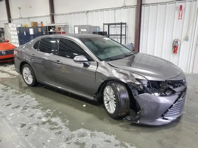 2018 TOYOTA CAMRY XSE  