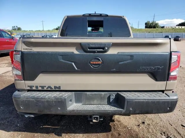 2022 NISSAN TITAN SV  