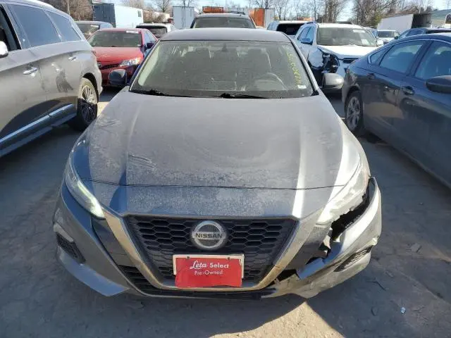 2019 NISSAN ALTIMA SR  