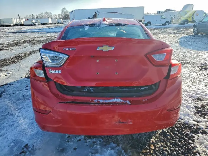 2018 CHEVROLET CRUZE LT  