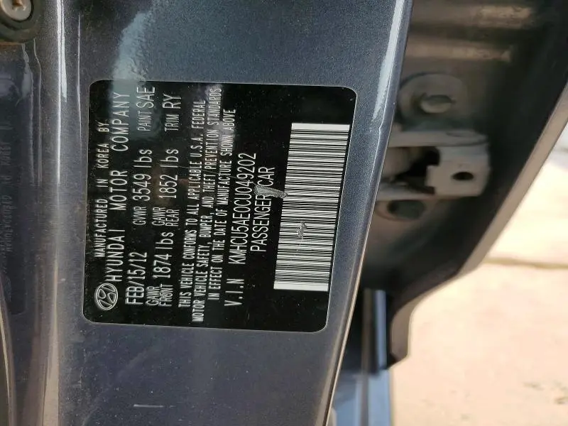 2012 HYUNDAI ACCENT SE  