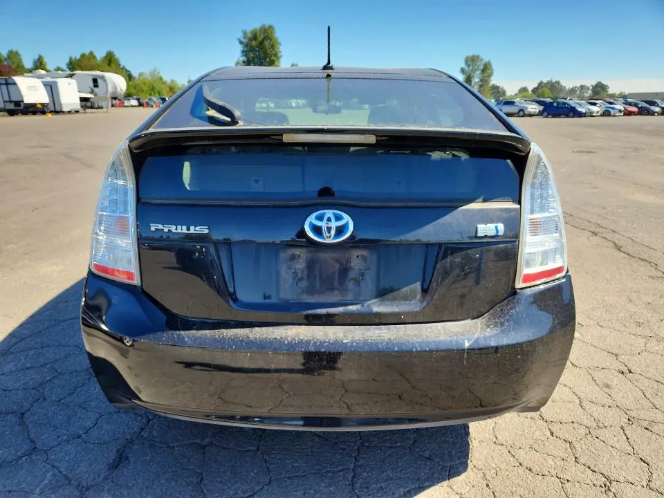 2011 TOYOTA PRIUS TWO  