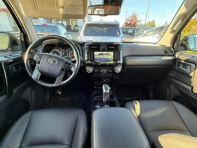 2024 TOYOTA 4RUNNER SR5 PREMIUM  