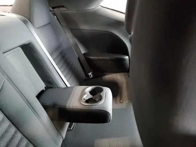 2012 DODGE CHALLENGER SXT  