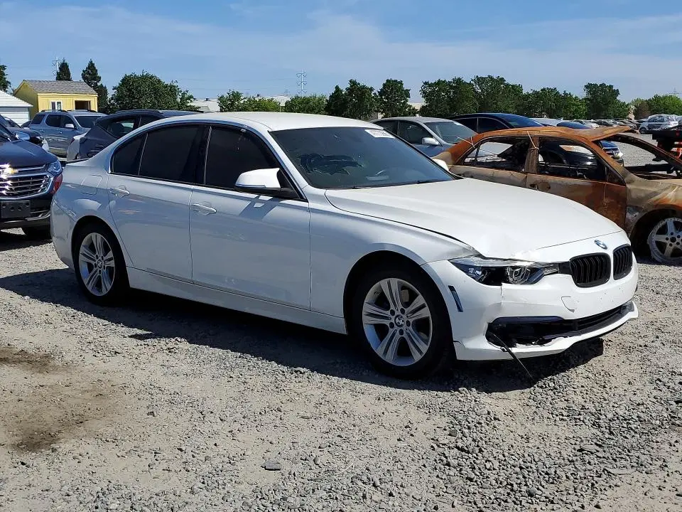 2018 BMW 330 I  