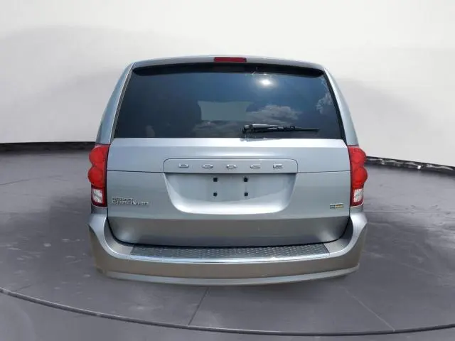 2014 DODGE GRAND CARAVAN SE  