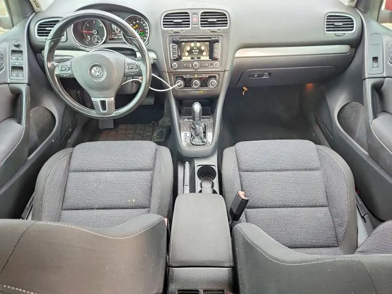 2013 VOLKSWAGEN GOLF   