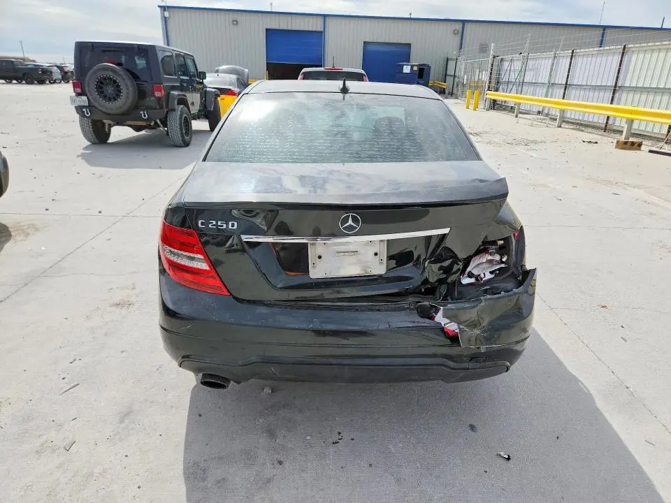 2013 MERCEDES-BENZ C 250  