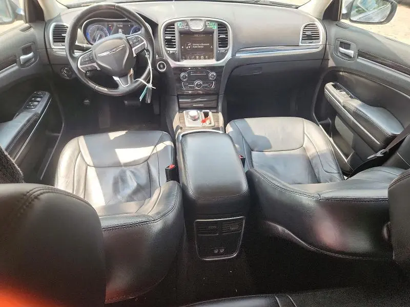 2015 CHRYSLER 300 LIMITED  