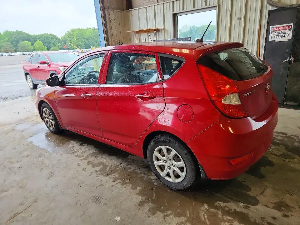 2014 HYUNDAI ACCENT GS  