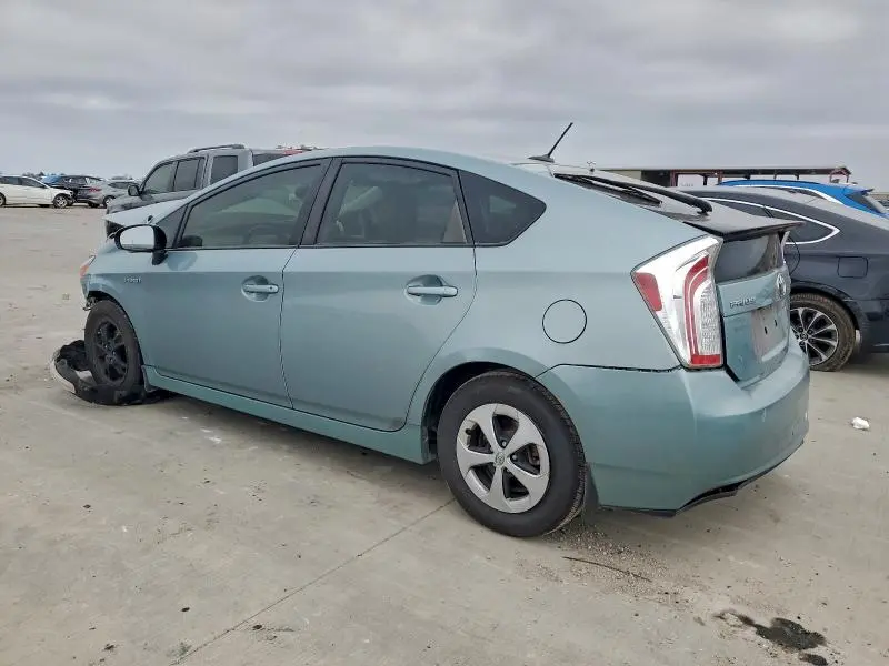 2015 TOYOTA PRIUS   