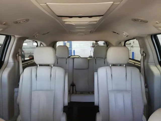 2016 CHRYSLER TOWN & COUNTRY TOURING  