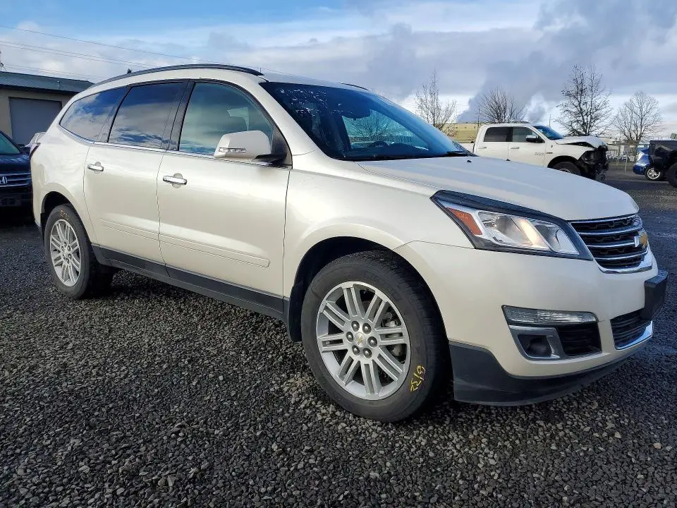 2015 CHEVROLET TRAVERSE LT  
