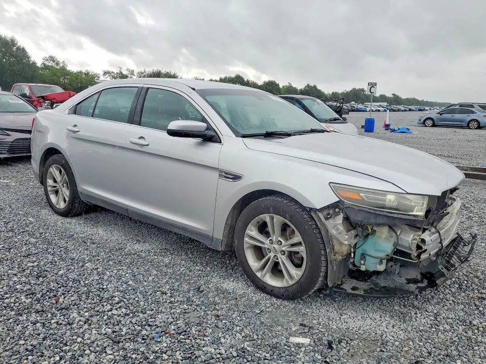 2014 FORD TAURUS SEL  