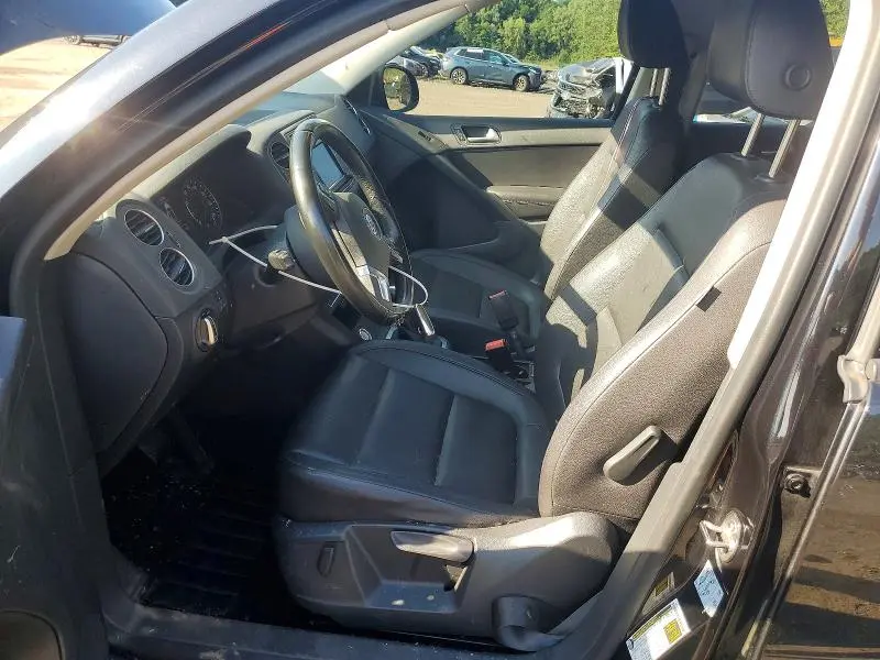 2017 VOLKSWAGEN TIGUAN S  